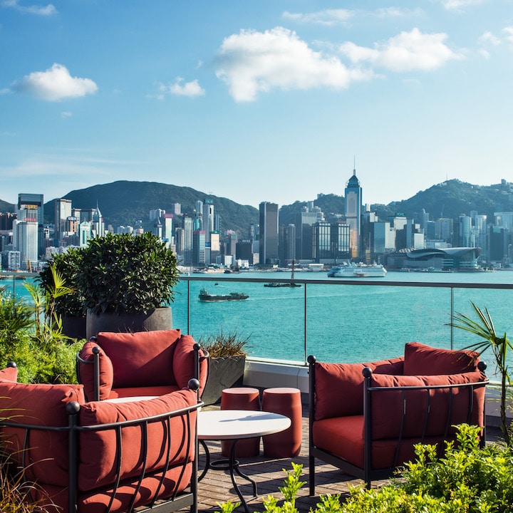 Rooftop and Outdoor Bars: The Best Places to Drink with a View