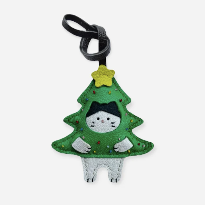 Christmas 2024 gift ideas for style mavens, sticky zoo cat in Christmas tree bag charm